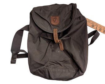 Fjallraven G-1000 Greenland Backpack HD Small 23137 Waxed Outdoor Camping Hiking