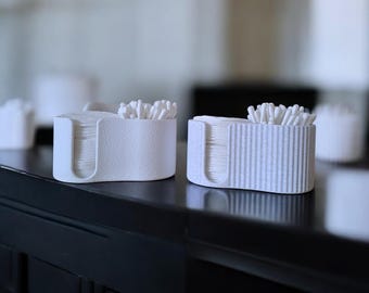 Modern ribbad bomullsrondell och bomullsrondellhållare