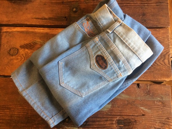Sale! 70s Levi's Jeans Light Blue Wash Embroidered