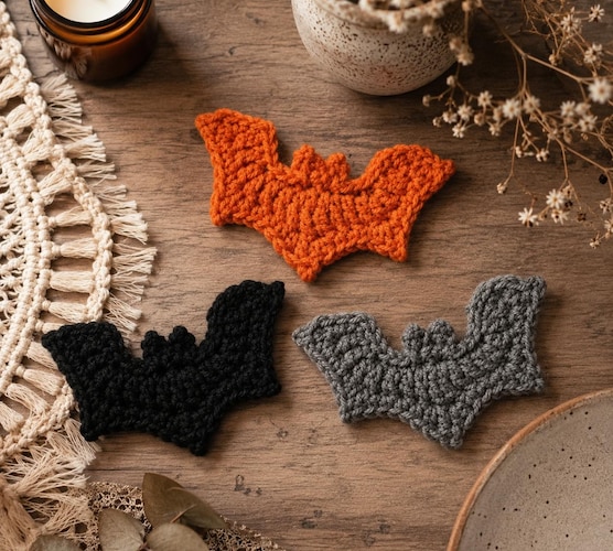 Halloween Bat Crochet Pattern PDF — Cute Bat Applique for Beginners