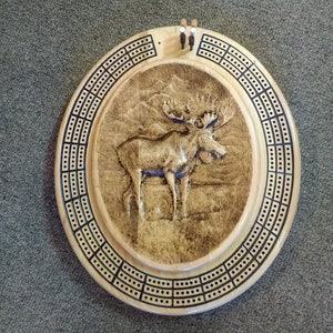 Moose Standing 3 track oval cribbage board with storage