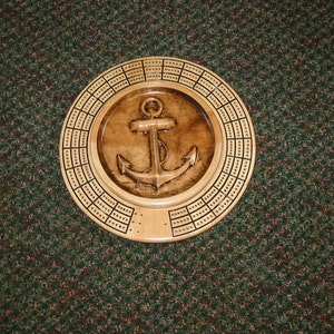 Anchor 3 track round cribbage board with storage