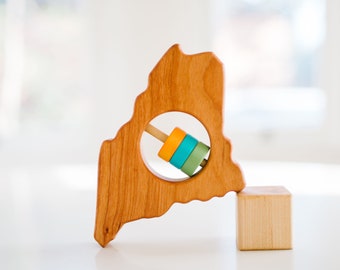 Maine Baby Rattle™ - Modern Wooden Baby Toy - Organic and Natural