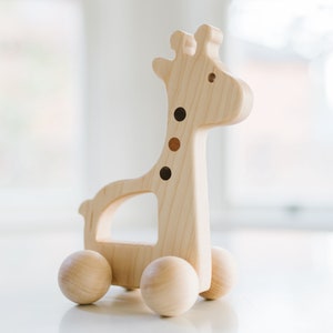 Wooden Giraffe Push Toy - Waldorf and Montessori Animal Toy