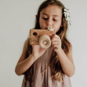 Organic Wooden Toy Camera Pretend Camera for your Little Photographer Photo Camera Prop Imaginative Play Waldorf Montessori image 3