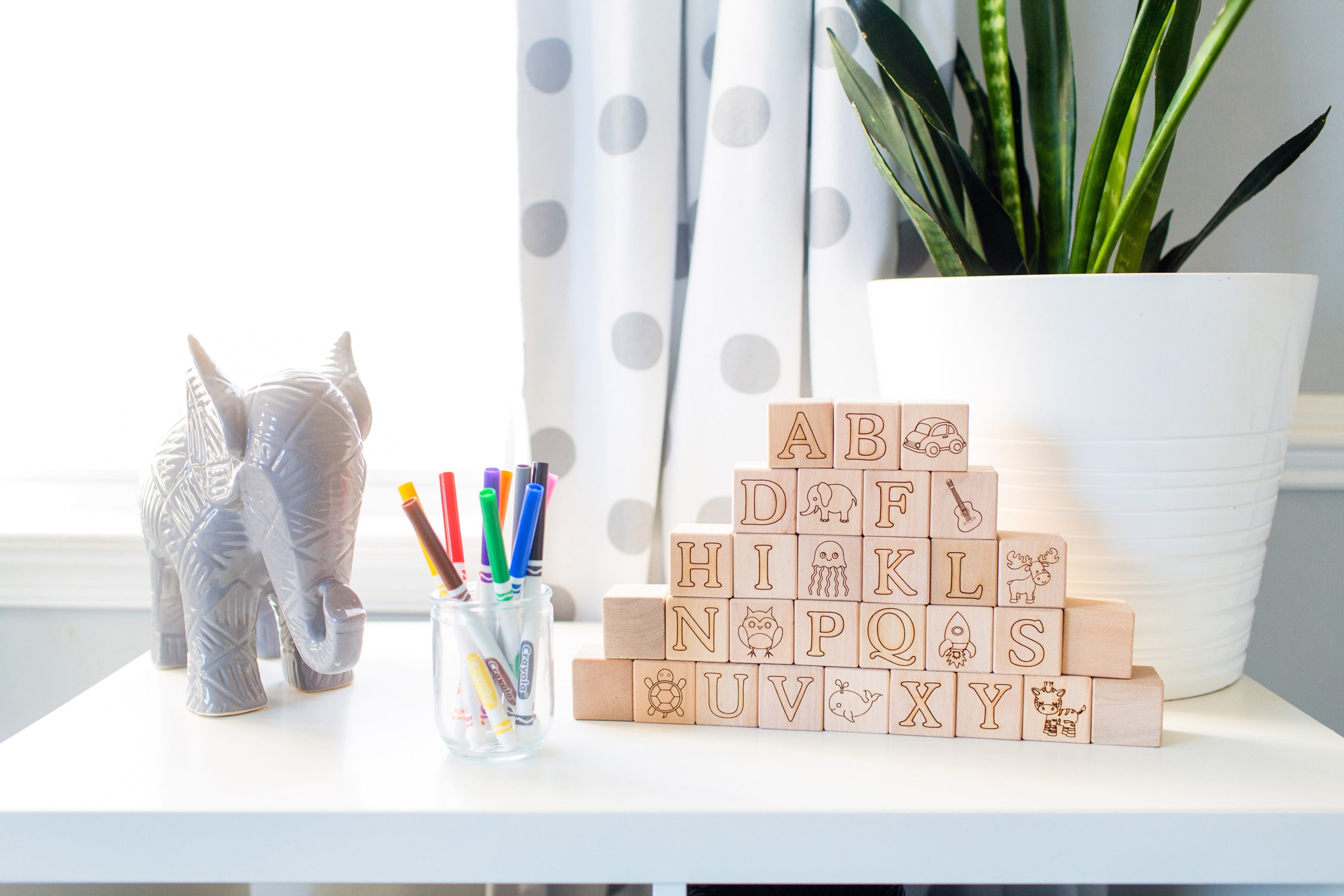 Alphabet Lore Building Block Set, 26 Alphabet Legend Building Block Model, Educational ABC Letters Learning Toy, Fun Filled Alphabet Puzzle Blocks for Kids Boys Girls Party Favor Collection Display : : Toys