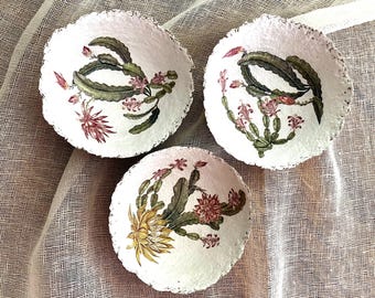 Conjunto de 3 tigelas de papel machê, prato para joias com decoupage de flores
