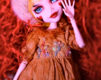 Dark Evil Alice OOAK Monster High Repaint Doll | Heart Face,Full Set With Wig