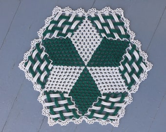 Star and Lattice Doily PDF pattern file