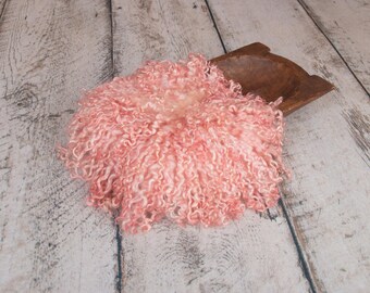 19" Curly Wool layer, Felted Flokati Round Blanket, Pink, Photo Prop newborns and babies