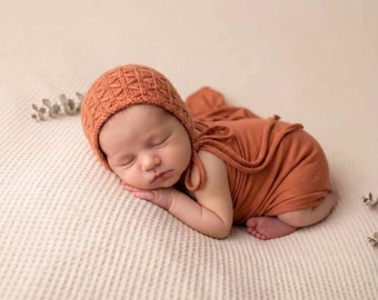 Knit Bonnet with Yarn Ties, Orange Amber Color, Fall, Newborn, Photography Prop