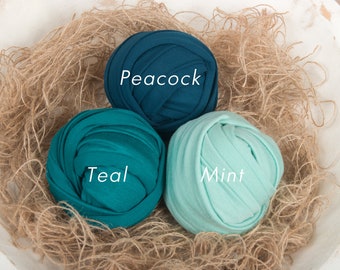Teal Stretchy Newborn Photography Wrap: Teals (16" x 58")