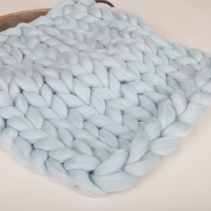 Chunky Knit Merino Wool Newborn Blanket Prop - Ice Blue (18&quot;)