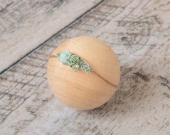 Beaded Newborn headband: Seafoam Mint, photography prop