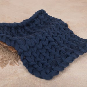 18&quot; Chunky Knit blanket, Navy, Newborn Photography Prop