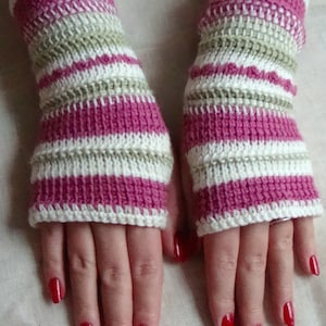 Pattern for Tunisian Crochet Striped Hand Warmers, Digital Download, Suitable for beginners