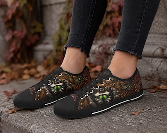 Regal Jumping Spider Sneakers | Gothic Low Top Segeltuchschuhe | Von der Natur inspirierte tragbare Kunst | Damen Halloween Spinne Schuhe