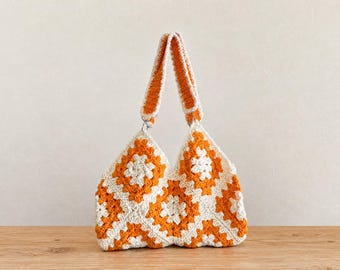 Mönster för virkad fyrkantig mormorsväska | Blommig tygväska i PDF-format | Boho axelväska | Digital nedladdning