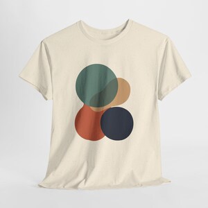 Abstrakta geometriska cirklar T-shirt | Modern naturtonskonst | Sand & naturlig T-shirt