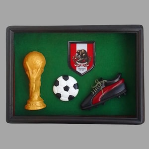Canada Soccer Shadow Box, 2026 Football World Cup Gift, Handmade Plaster Trophy Ball Cleat, Desktop Sports Display, Football Fan Decor