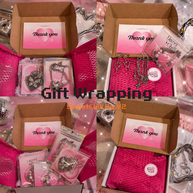 Puede incluir: Una caja de regalo de cart&oacute;n que contiene joyas de tono plateado, incluyendo collares y pendientes con motivos de mariposas y corazones. La caja incluye papel de seda rosa, una tarjeta de agradecimiento con un coraz&oacute;n y una pegatina Sweet Chill.