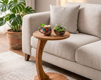 Table d'appoint en forme de C pour canapé, Table de bout ronde en bois, Support d'ordinateur portable pour canapé, Table de collation minimaliste sous le canapé, Meubles pour petit espace,
