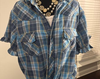 Upcycled Wrangler Mens Pearl Snap Western Vintage Inspired Shirt Ruffled Collar