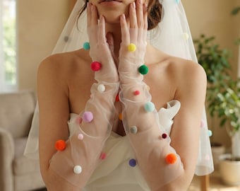Mitaines à pompons colorés, accessoire en tulle ludique pour des moments joyeux, tenue pour le jour du mariage, cadeau pour la mariée, enterrement de vie de jeune fille