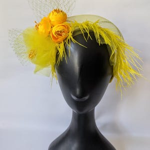 Yellow fascinator  Mother of the bride |wedding |Races| Party