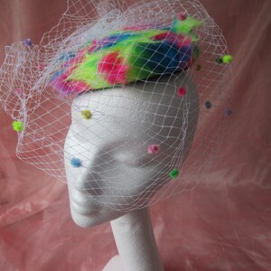 Neon Fascinator - Etsy display picture 2