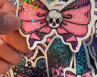 Paquete de 20 pegatinas holográficas de Halloween con estilo gótico pastel.