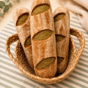 Felt Baguette Toy | Montessori Pretend Play Food | Wool Bread for Play Kitchen | Waldorf Toy | Bakery Market Role Play | Handmade Gift
