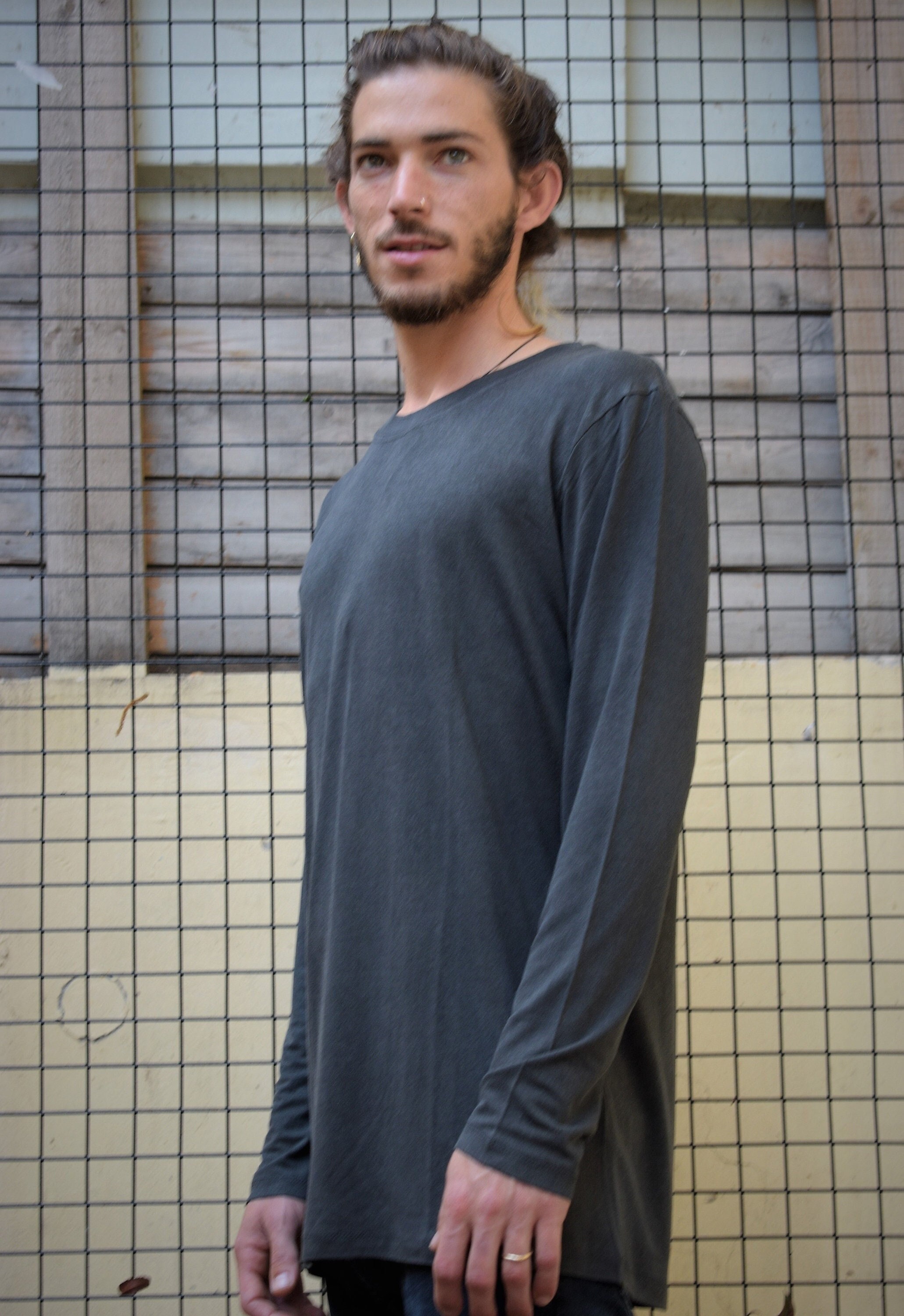 Camisa negra de manga larga para hombres: camisa y lisa - Etsy México