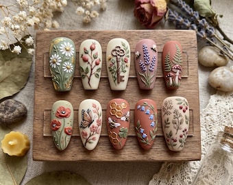 Vintage Botanical Press On Nails 3D Wildflower Honeycomb Key Lavender Mushroom Nails Cottagecore Aesthetic Almond