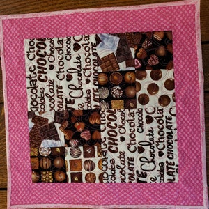Quilted Valentine&#39;s Day Table Mat