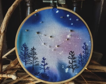 Needle Hoop CAPRICORN 4 In Embroidery. Constellation Zodiac Night Sky. Embroidered Wall Hanging. Virgo Embroidered Hoop Art Landscape.