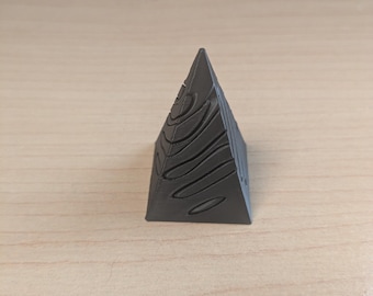 Passthrough Pyramid Fidget Toy