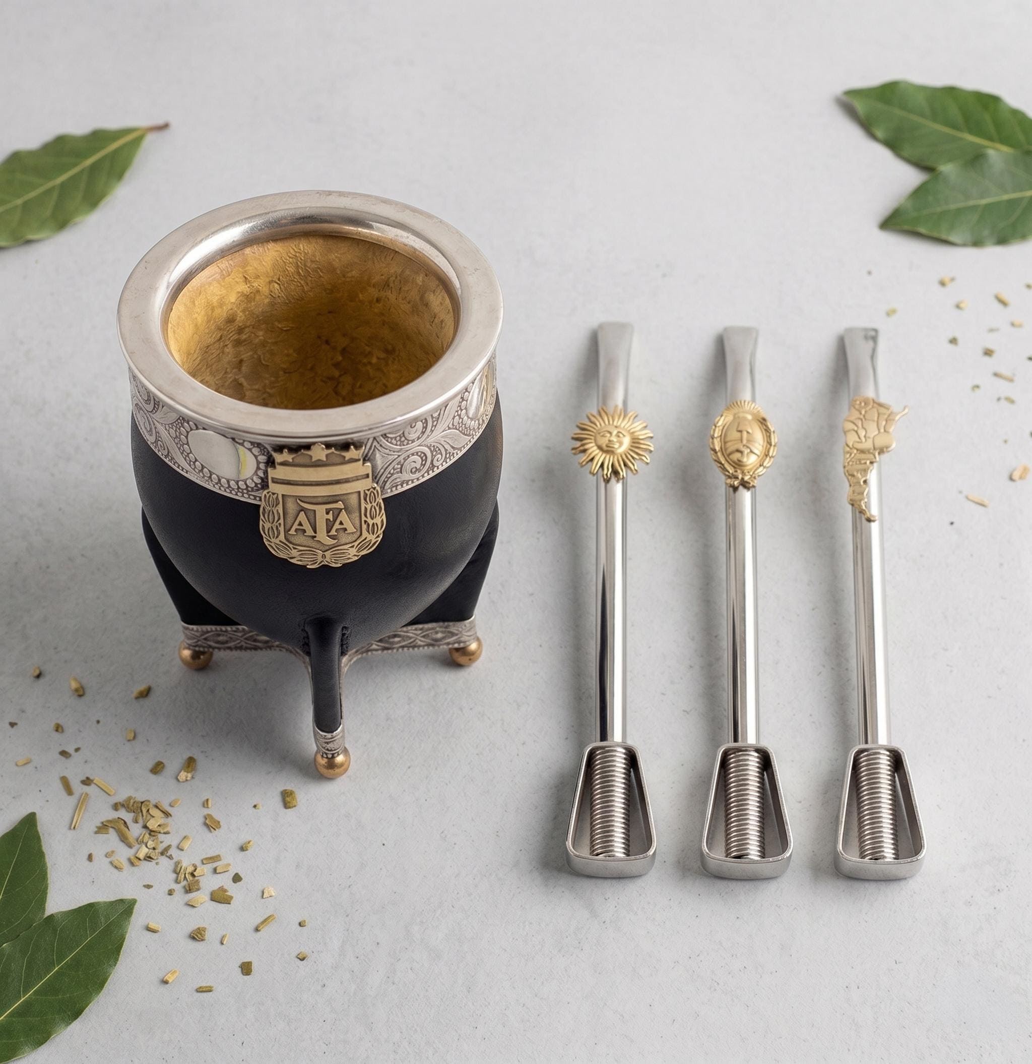 マテ茶 手作りカップ（グアンパ） 牛の爪（蹄）使用｜トラディショナルモデル マテ茶 メッシ - Etsy 日本