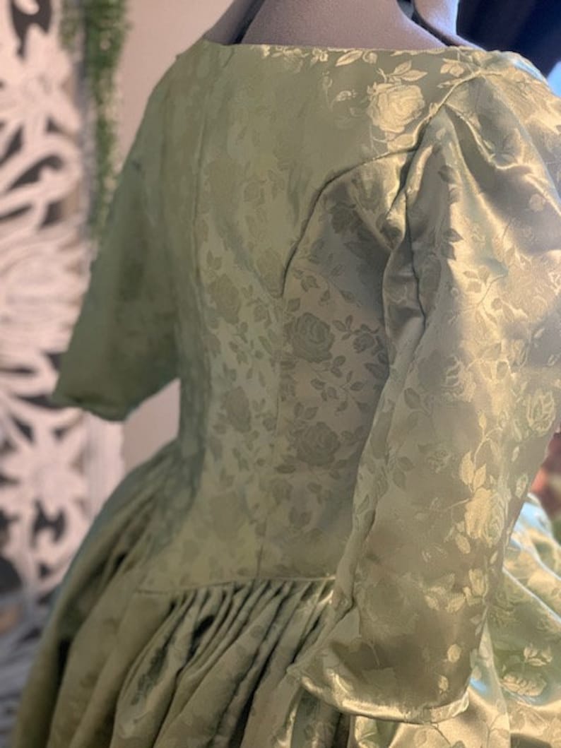 carvela sabrina bling