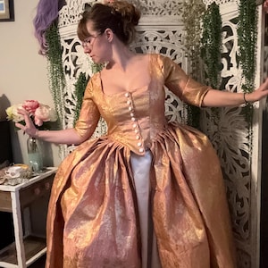 18th Century Gown size 12