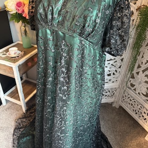 Regency gown size 18