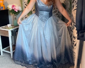 Robe de chambre bleu ombré étoilé, dos corset - Taille 14
