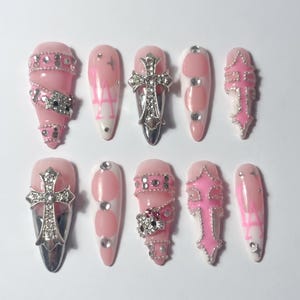 Blush Rhinestone Cross Press On Nails｜Silver Armor Gem Set｜Soft Gothic Princess Tips｜Girly Y2K Statement Nail Art｜Reusable Gift Nail Kit