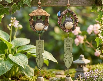 Campana de viento colgante de Totoro, adorno de resina inspirado en el anime, campanilla de jardín para exteriores, lindo regalo para el hogar y el patio.