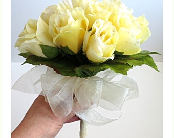 Silk Bridal Bouquet - Faux Bouquet - Artificial Bouquet - Pale Yellow Roses Bouquet - Matching Boutonniere Included