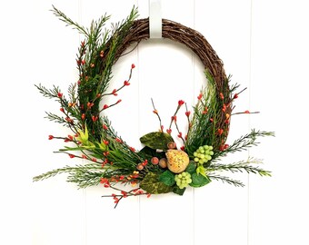 14- Inch Grapevine Wreath with Orange Berries and Fruit