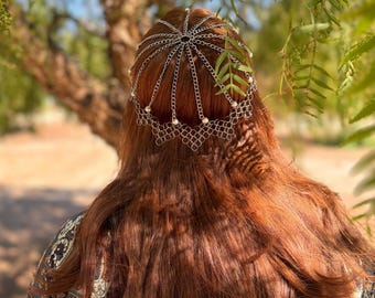 Zig-Zag Medieval Inspired Handmade Chainmail Headpiece | Pearl Colored Beads with Individual Chains