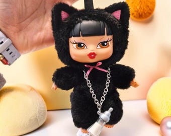 Chaveiro de pelúcia autêntico da série Bratz Bratziez Iconz, brinquedo colecionável, pingente para bolsa.
