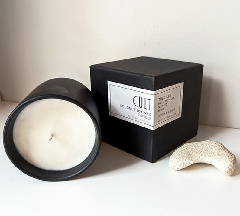 THE SIREN Candle image 1