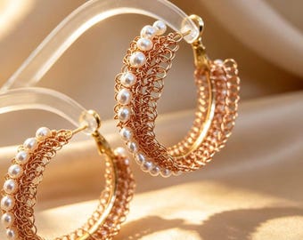Orecchini a cerchio vintage in pizzo intrecciato a mano con perle, perle d'acqua dolce naturali, regalo di lusso per compleanno e anniversario.